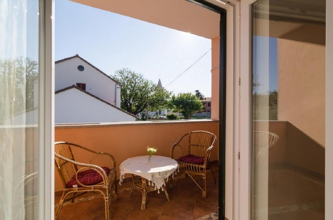Holiday Home Old Town - Great Location Nin Kültér fotó