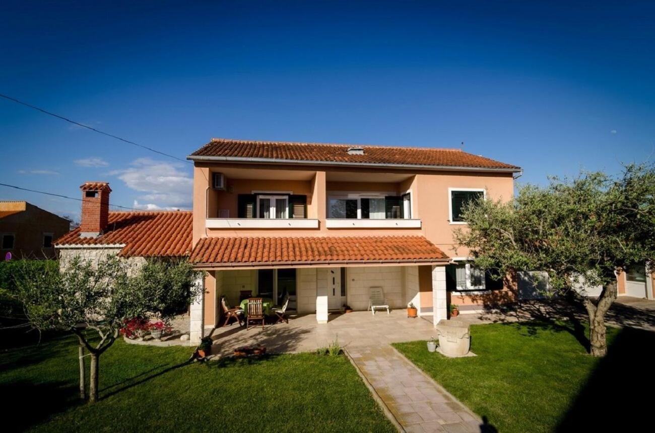 Holiday Home Old Town - Great Location Nin Kültér fotó